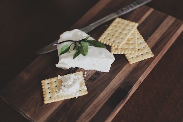 Les bienfaits insoupçonnés du fromage dans votre alimentation quotidienne