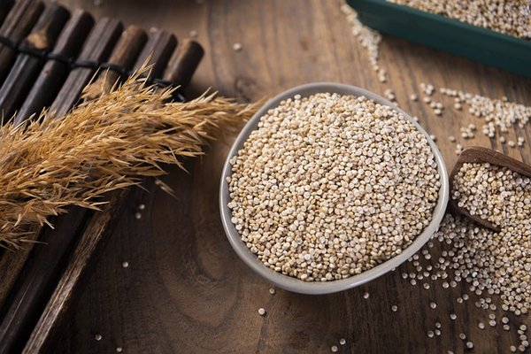 Comment cuire parfaitement le quinoa : Guide étape par étape