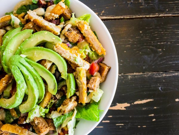 Avocat: Fruit ou Légume? Découvrez ses Surprenants Bienfaits pour la Santé