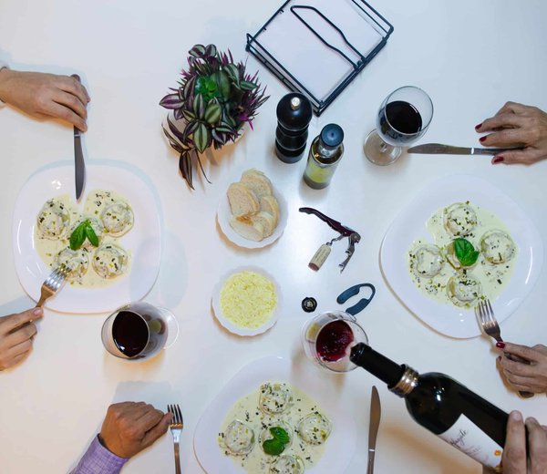 La Vérité Dérrière les Étoiles: Une Critique Sans Filtre des Restaurants Étoilés